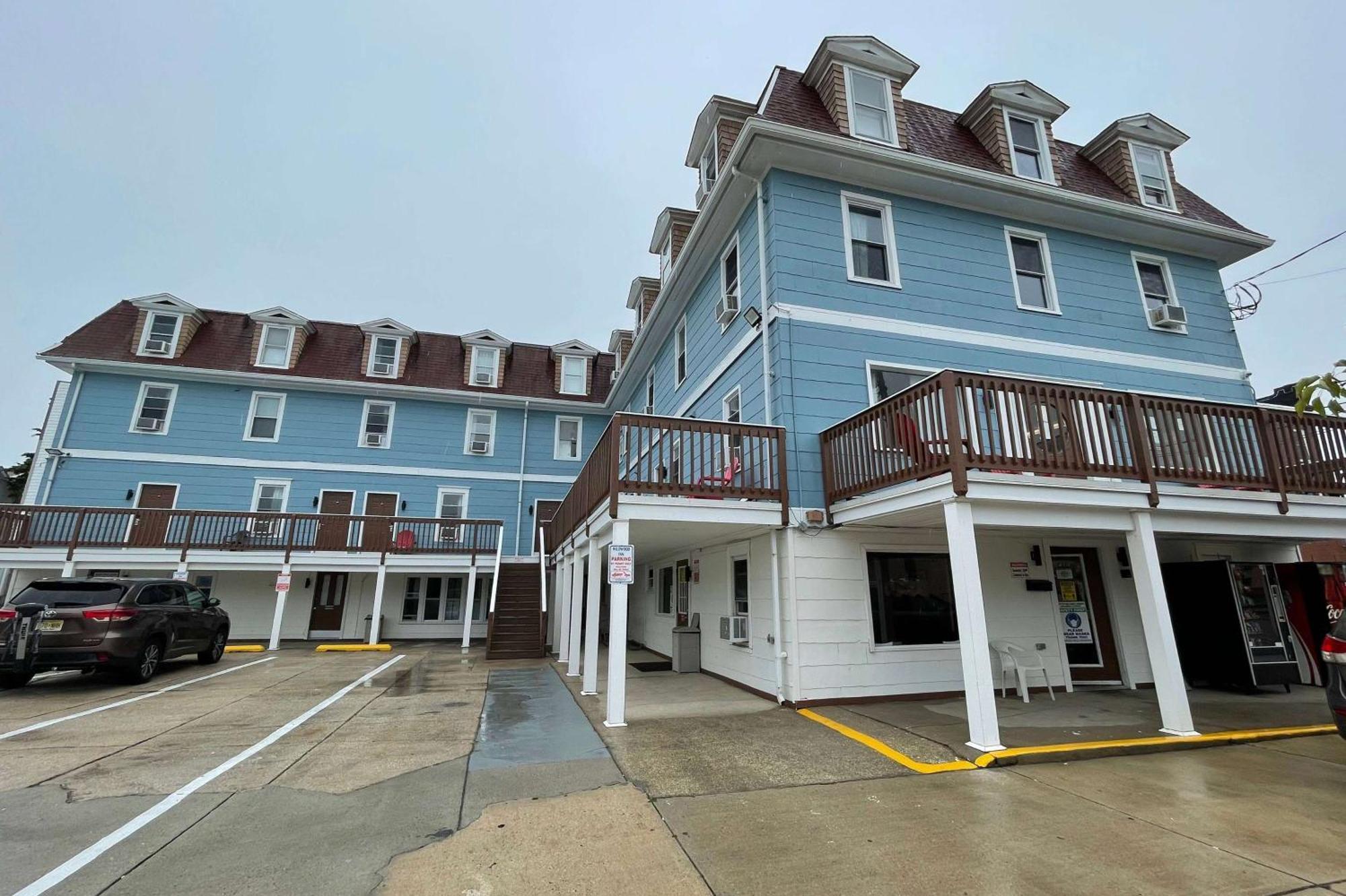 Wildwood Inn, A Travelodge By Wyndham Bagian luar foto